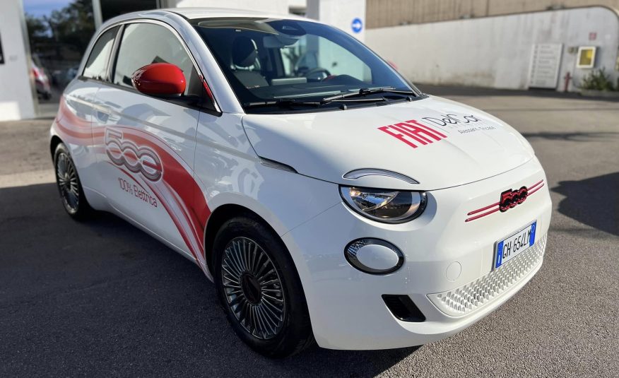 FIAT 500E LA NUOVA 500 RED ELETTRICA