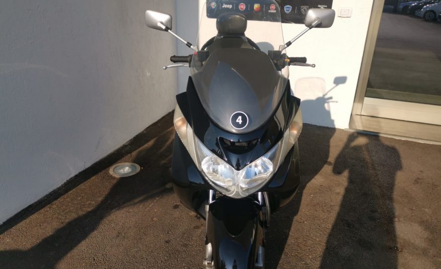 Suzuky Burgman 400
