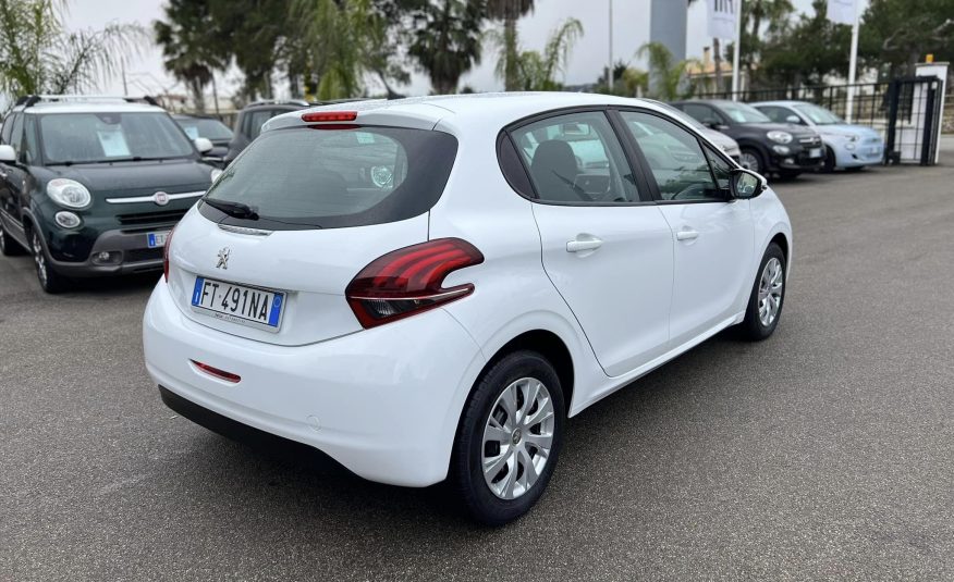 Peugeot 208 5 porte Active 1.5 Bluehdi 100 cv