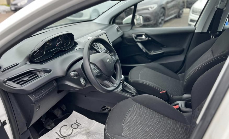 Peugeot 208 5 porte Active 1.5 Bluehdi 100 cv