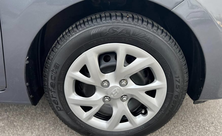 Hyundai I10 1.0 66 cv 5 porte Login