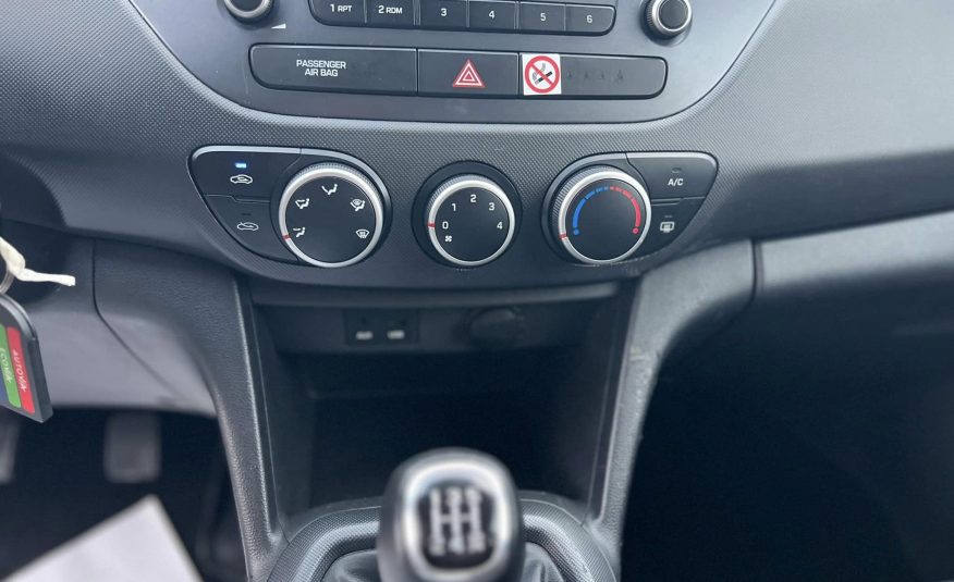 Hyundai I10 1.0 66 cv 5 porte Login