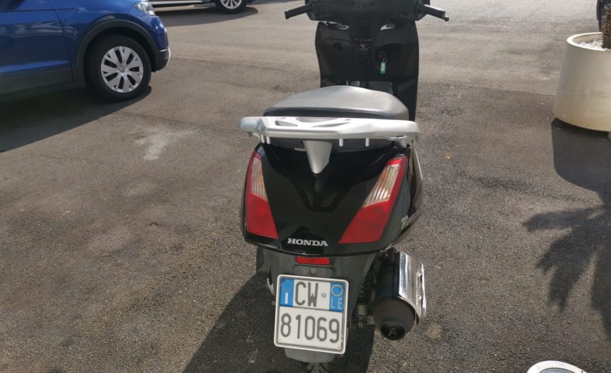Honda Phantheon 150