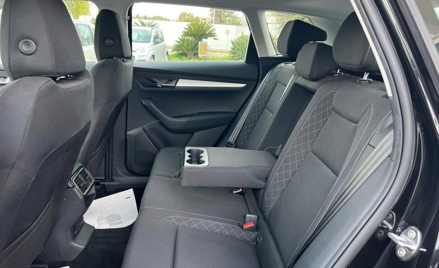 Skoda Karoq 1.0 TSI 110 cv Executive