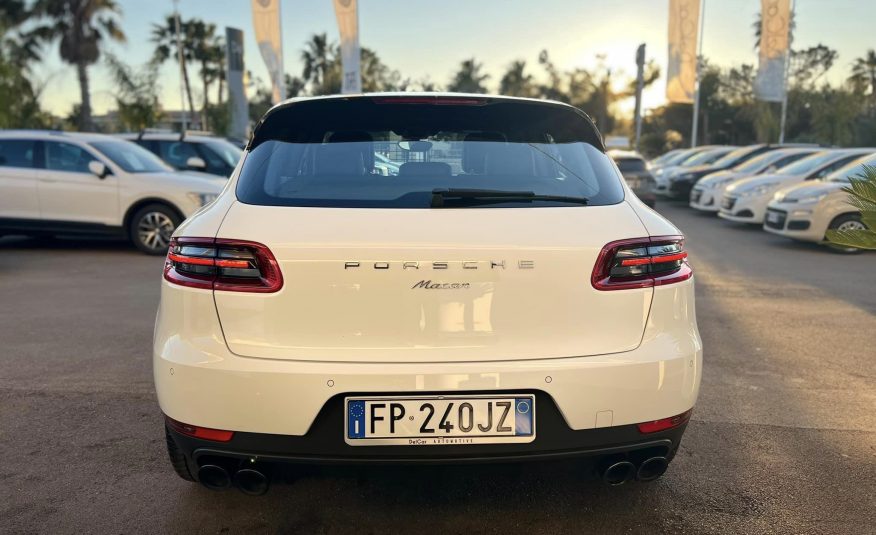 PORSCHE Macan 95BAA1 2.0 TFSI Pure White Limited Edition