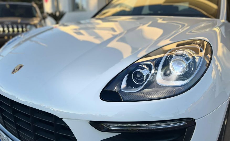 PORSCHE Macan 95BAA1 2.0 TFSI Pure White Limited Edition