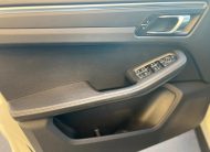 PORSCHE Macan 95BAA1 2.0 TFSI Pure White Limited Edition