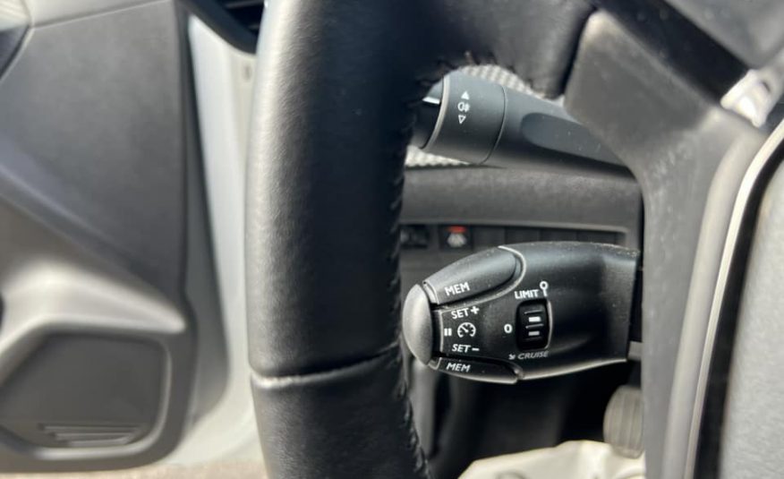 Peugeot Nuova 208 Puretech 100 Cv Active