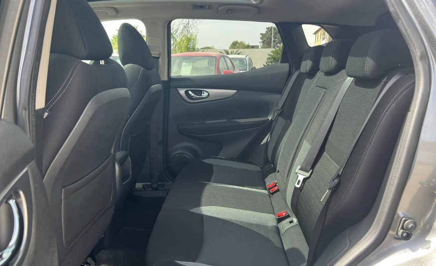 Nissan Qashqai 1.5 DCI 110 cv N-Connecta