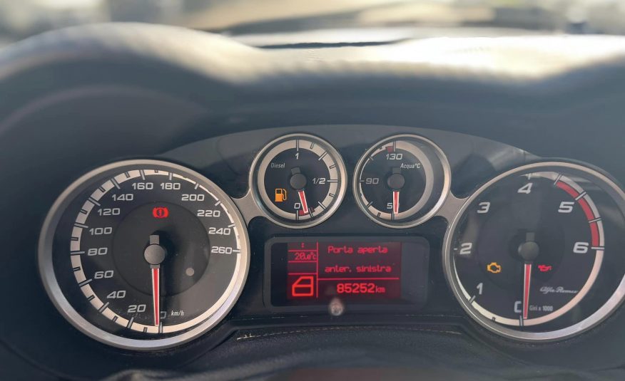 Alfa Romeo MiTo 1.6 MJT 120 cv