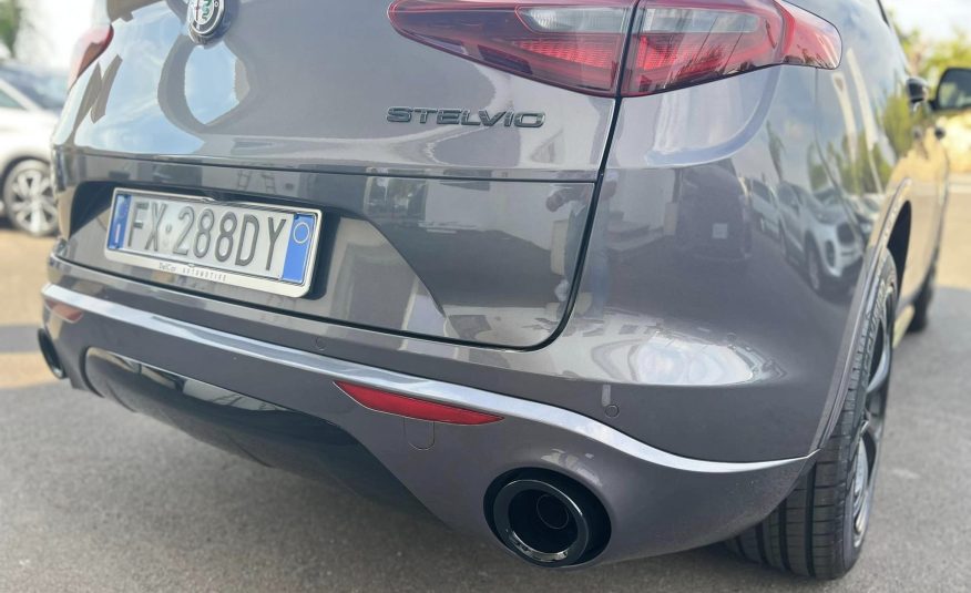 Alfa Romeo Stelvio 2.2 Diesel 160 Cv. AT8 Business Plus