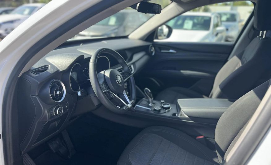 Alfa Romeo Stelvio 2.2 Diesel 180 Cv. Q4 AT8 Business Plus