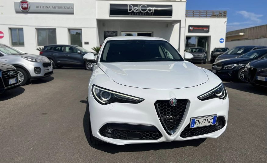 Alfa Romeo Stelvio 2.2 Diesel 180 Cv. Q4 AT8 Business Plus
