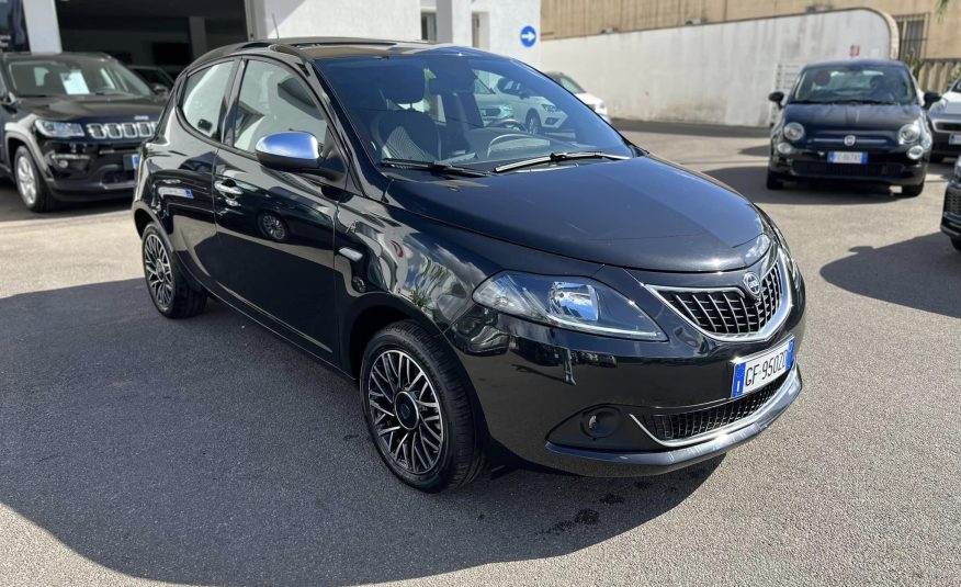 Lancia Ypsilon Alberta Ferretti 1.0 Hybrid 70 Cv.