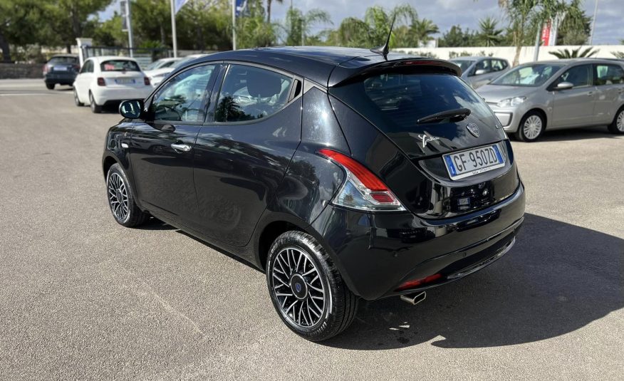 Lancia Ypsilon Alberta Ferretti 1.0 Hybrid 70 Cv.