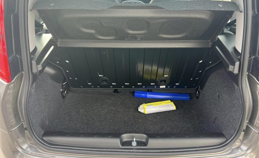 Fiat Panda MY22 1.0 Hybrid 70 Cv.