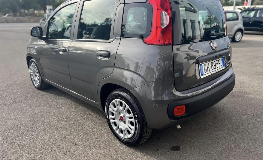 Fiat Panda MY22 1.0 Hybrid 70 Cv.