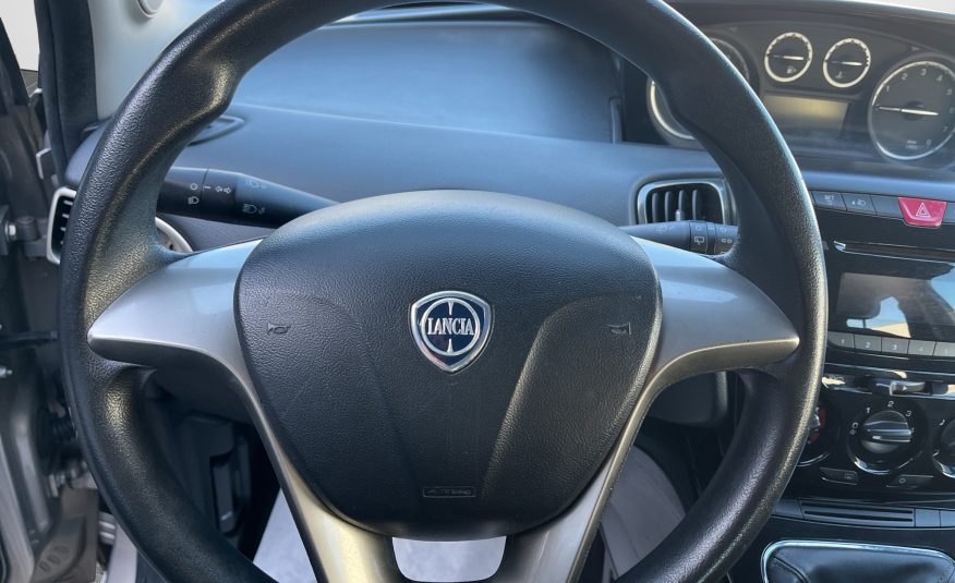 LANCIA YPSILON 900 TWIN AIR METANO