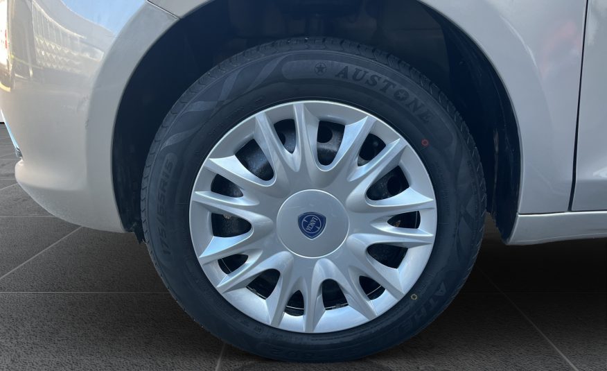 LANCIA YPSILON 900 TWIN AIR METANO