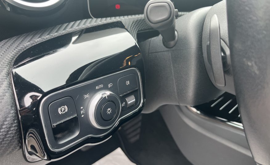 MERCEDES-BENZ A180 D 116 CV. SPORT AUTOMATIC