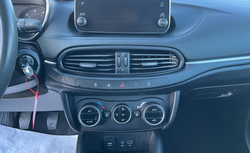 FIAT TIPO 1.3 MJT 95 Cv. LOUNGE