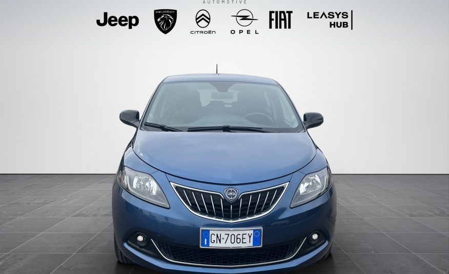LANCIA YPSILON 1.0 70 Cv. HYBRID FIREFLY ORO