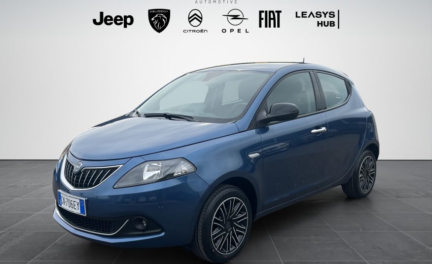 LANCIA YPSILON 1.0 70 Cv. HYBRID FIREFLY ORO