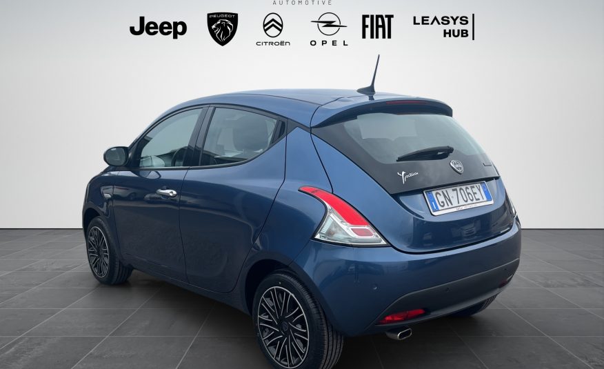LANCIA YPSILON 1.0 70 Cv. HYBRID FIREFLY ORO