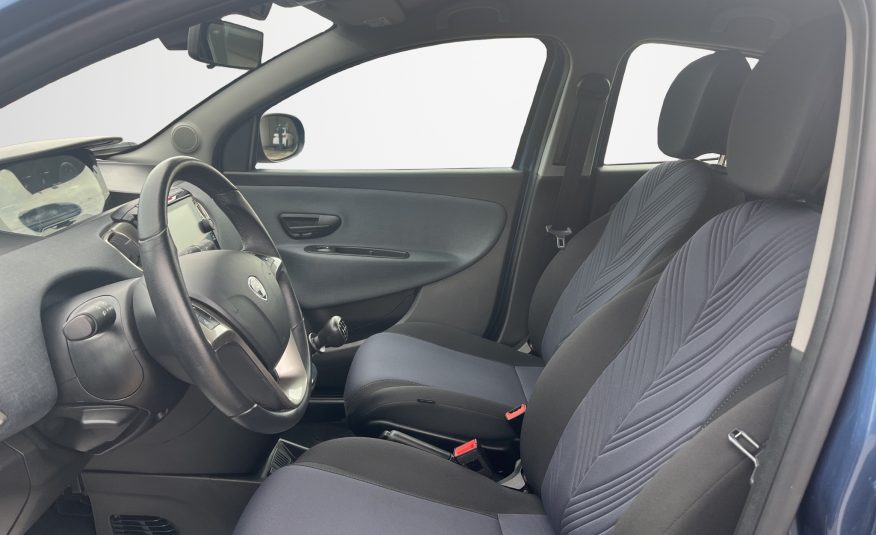 LANCIA YPSILON 1.0 70 Cv. HYBRID FIREFLY ORO