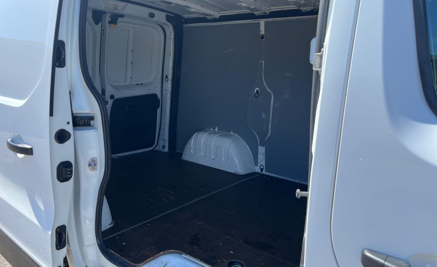 RENAULT TRAFIC T27 1.6 DCI 120 CV. PASSO CORTO