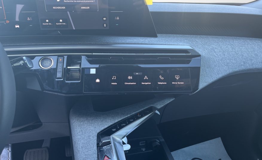 PEUGEOT 3008 ALLURE HYBRID 136 CV. E-DCS6