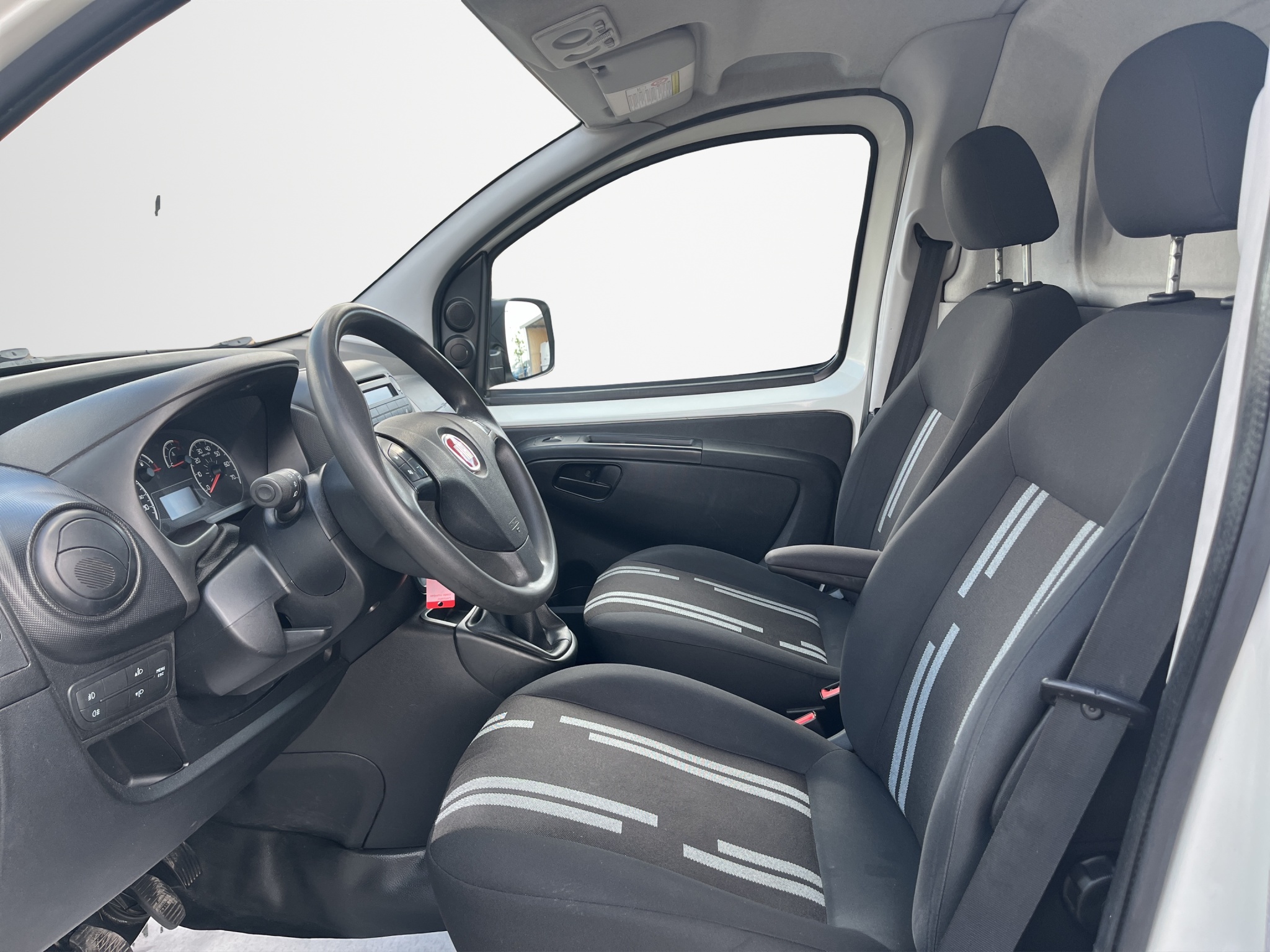 FIAT FIORINO 1.3 MJT 95 CV. ADVENTURE CON ALLESTIMENTO INTERNO