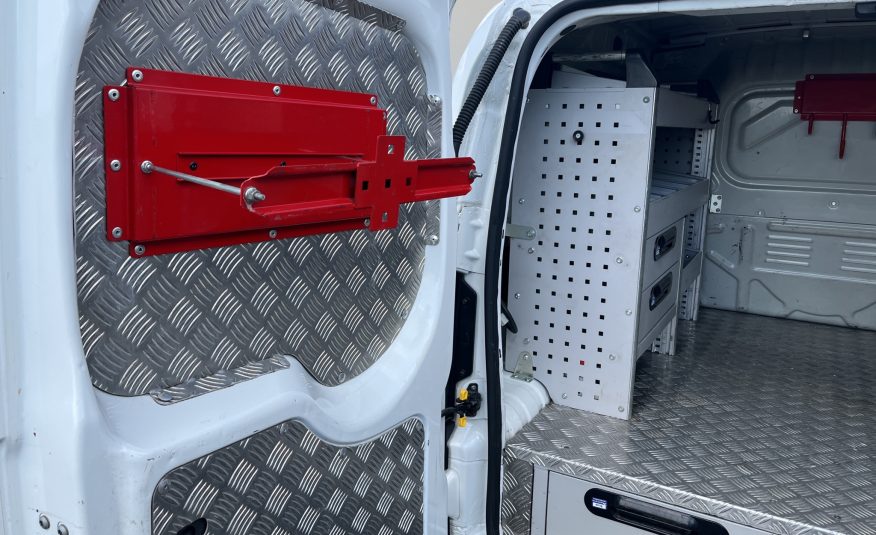 FIAT FIORINO 1.3 MJT 95 CV. ADVENTURE CON ALLESTIMENTO INTERNO
