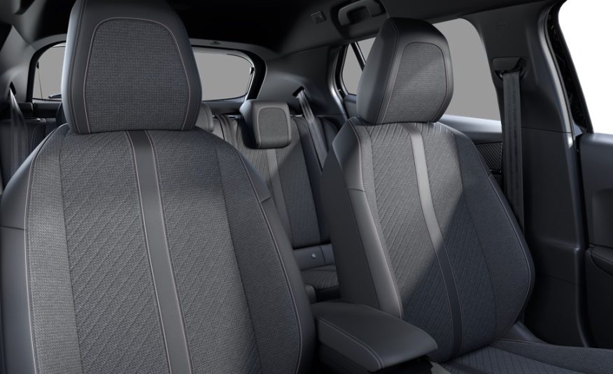 NUOVA PEUGEOT 2008 HYBRID 136 CV E-DCS6 ALLURE