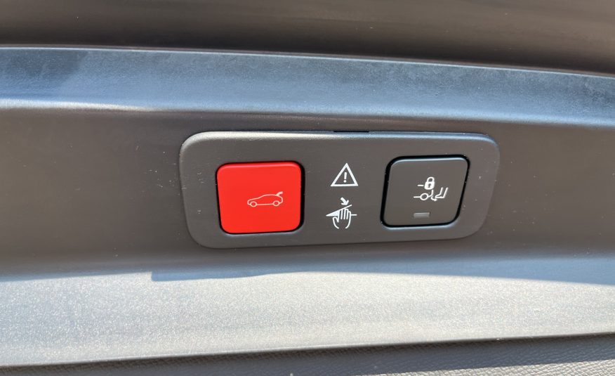 PEUGEOT 5008 1.5 130 CV BLUEHDI EAT8 GT PACK