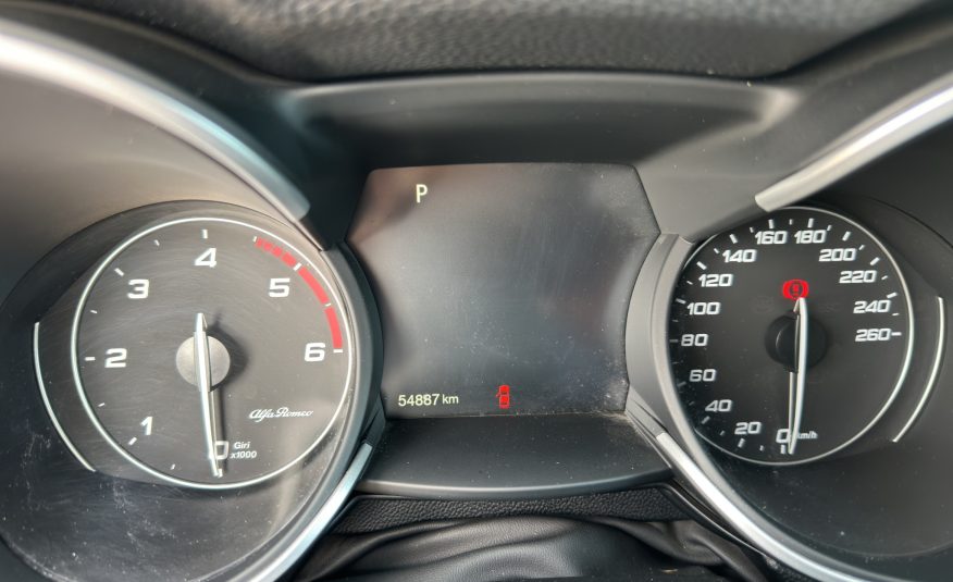 ALFA ROMEO STELVIO 2.2 TURBO DIESEL 190 CV AT8 RWD SPRINT