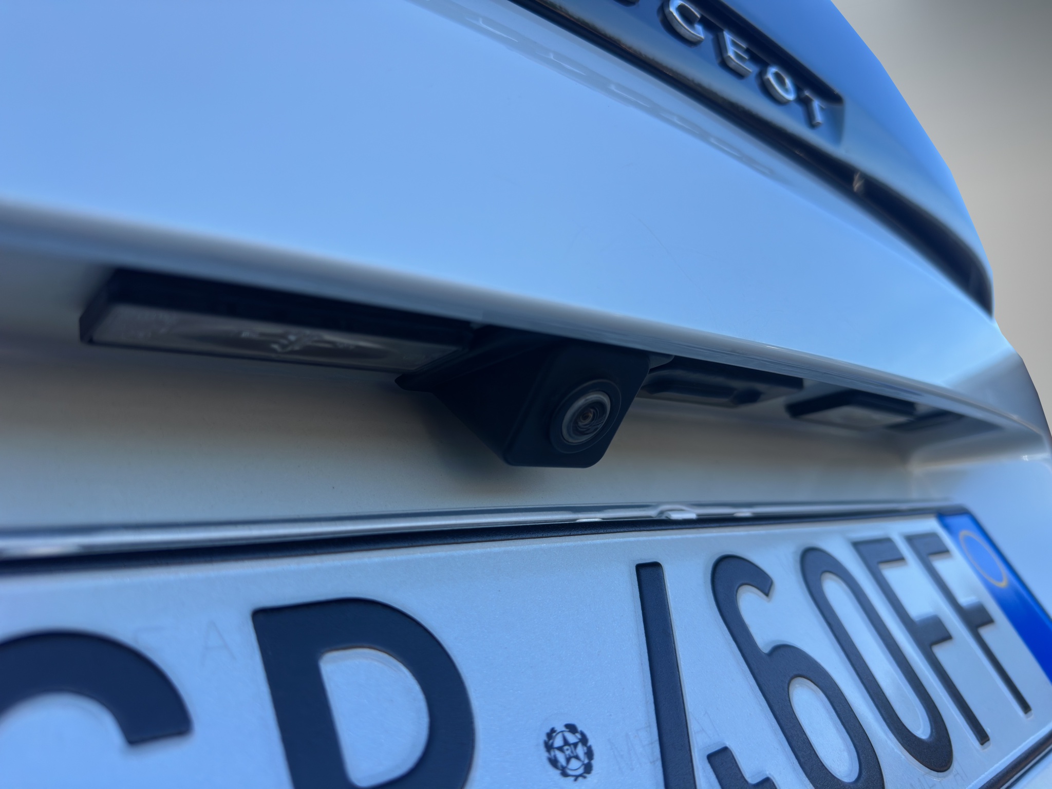 PEUGEOT 3008 1.5 130 CV BLUEHDI EAT8 ALLURE PACK