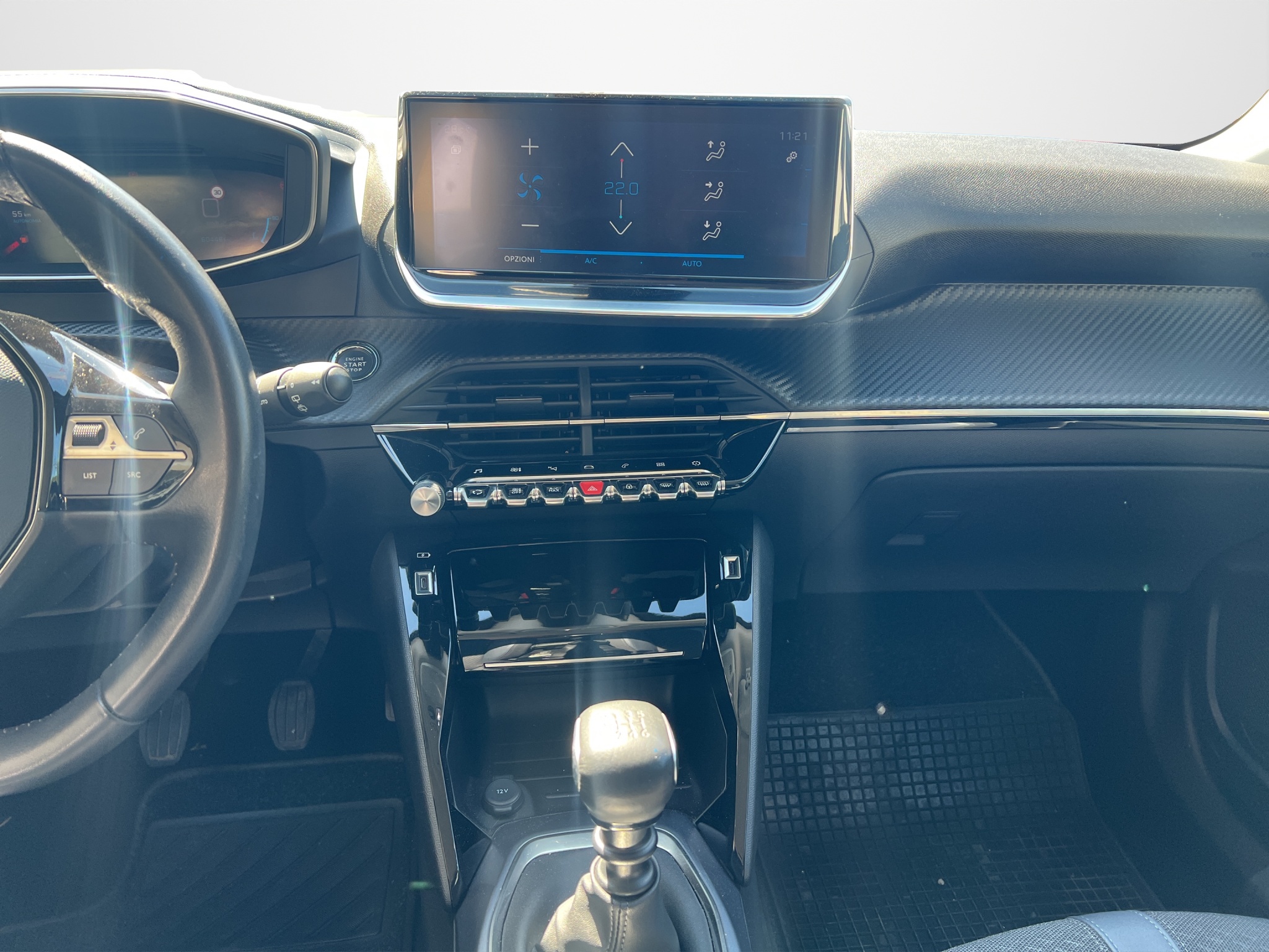 PEUGEOT 2008 1.2 130 CV ALLURE