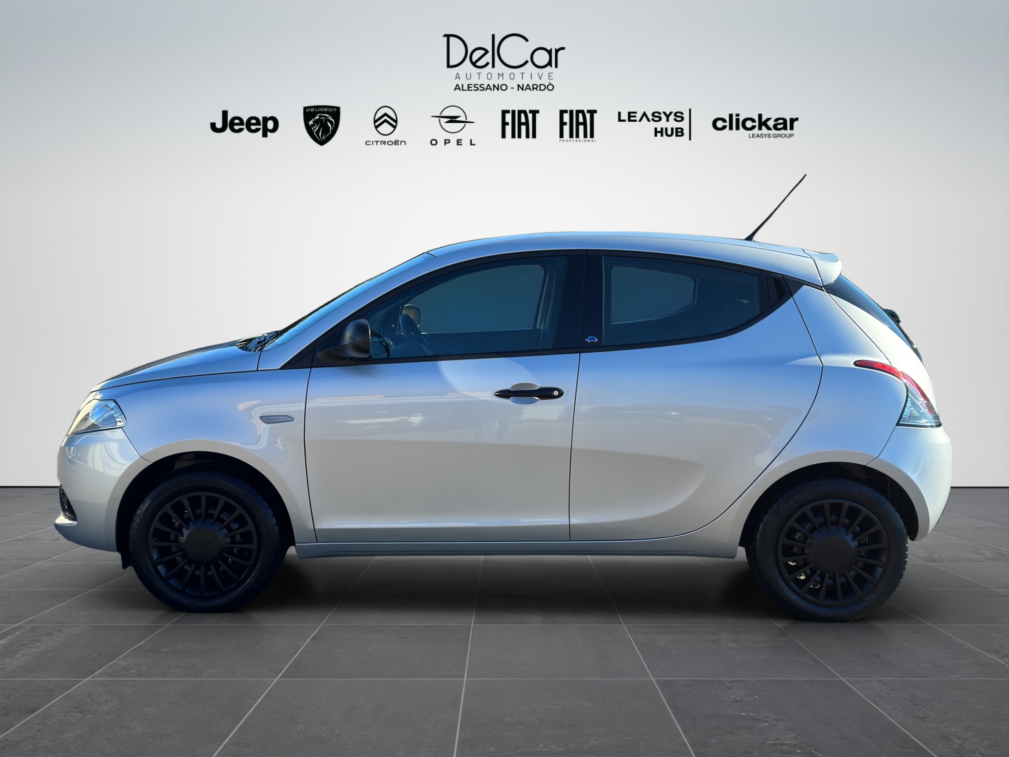 LANCIA YPSILON 1.2 69 CV EELEFANTINO BLU