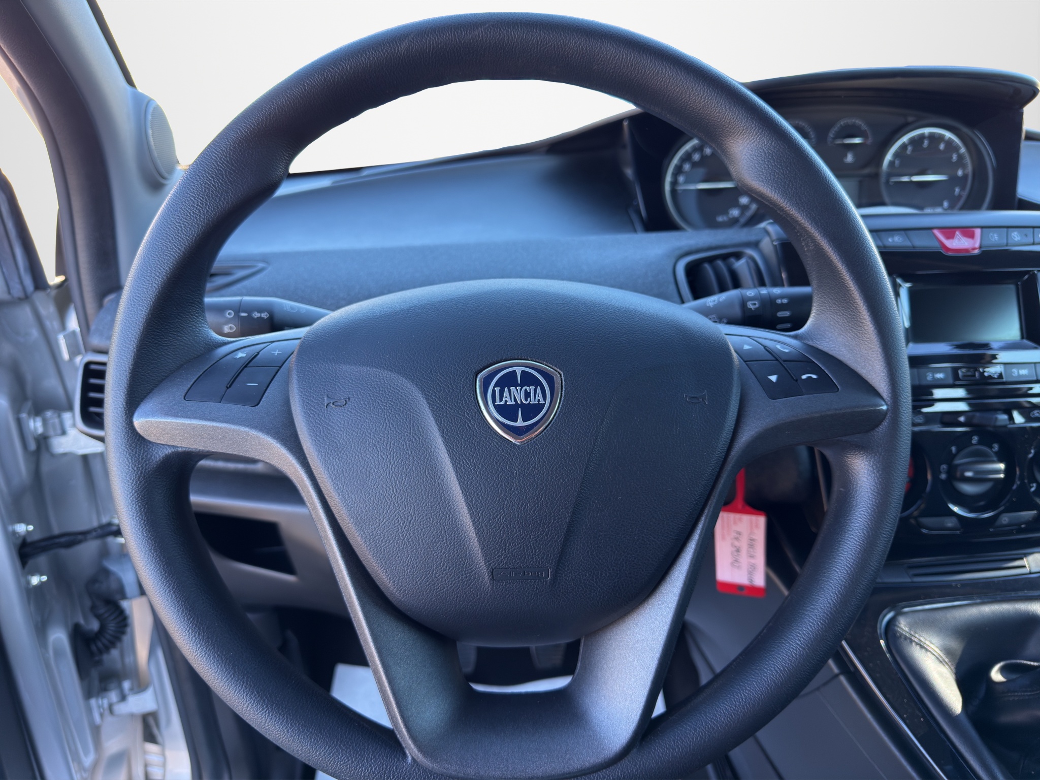 LANCIA YPSILON 1.2 69 CV EELEFANTINO BLU