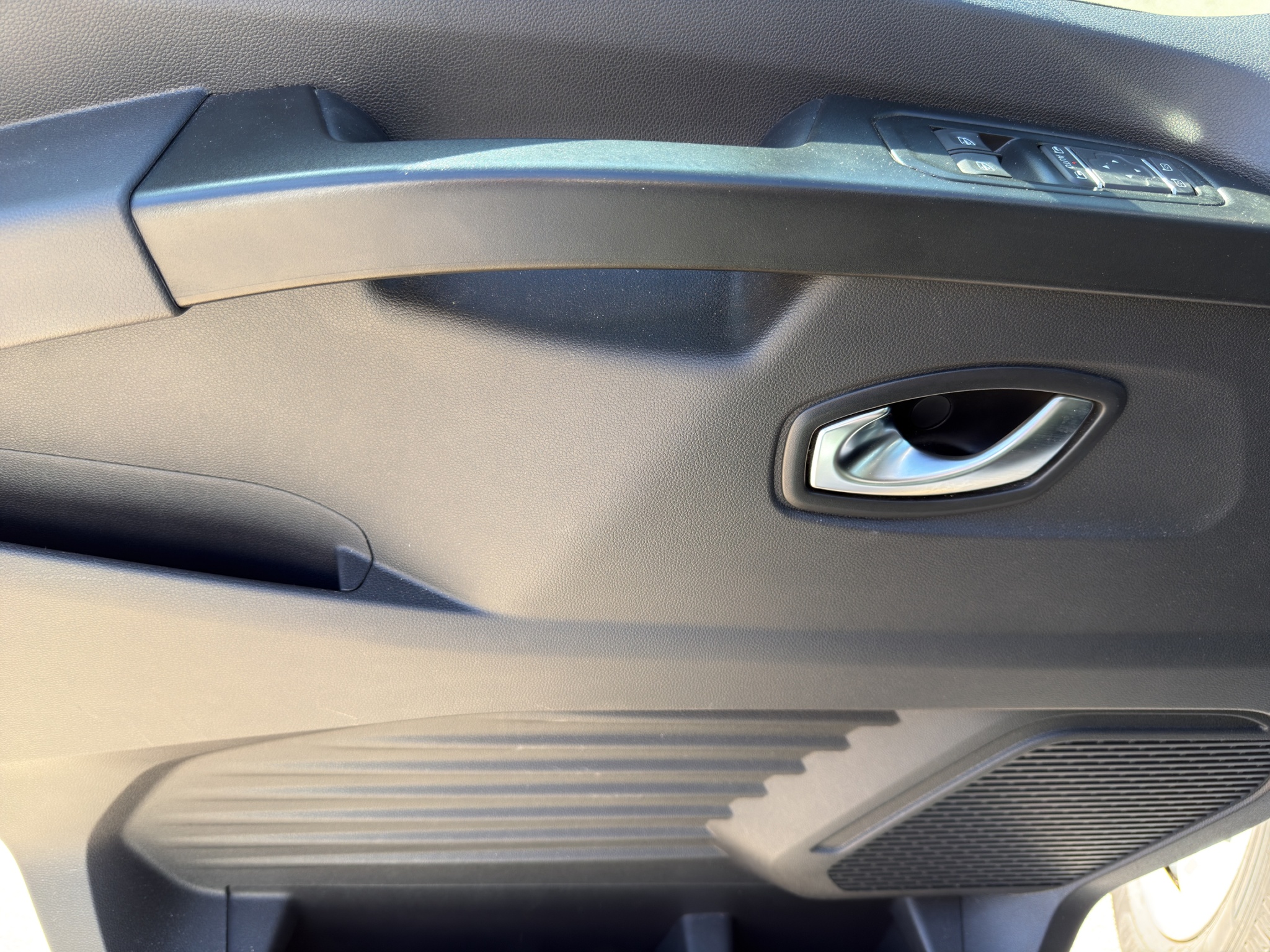 RENAULT TRAFIC 2.0 150 CV BLUEDCI INTENSE PASSO LUNGO 9 POSTI