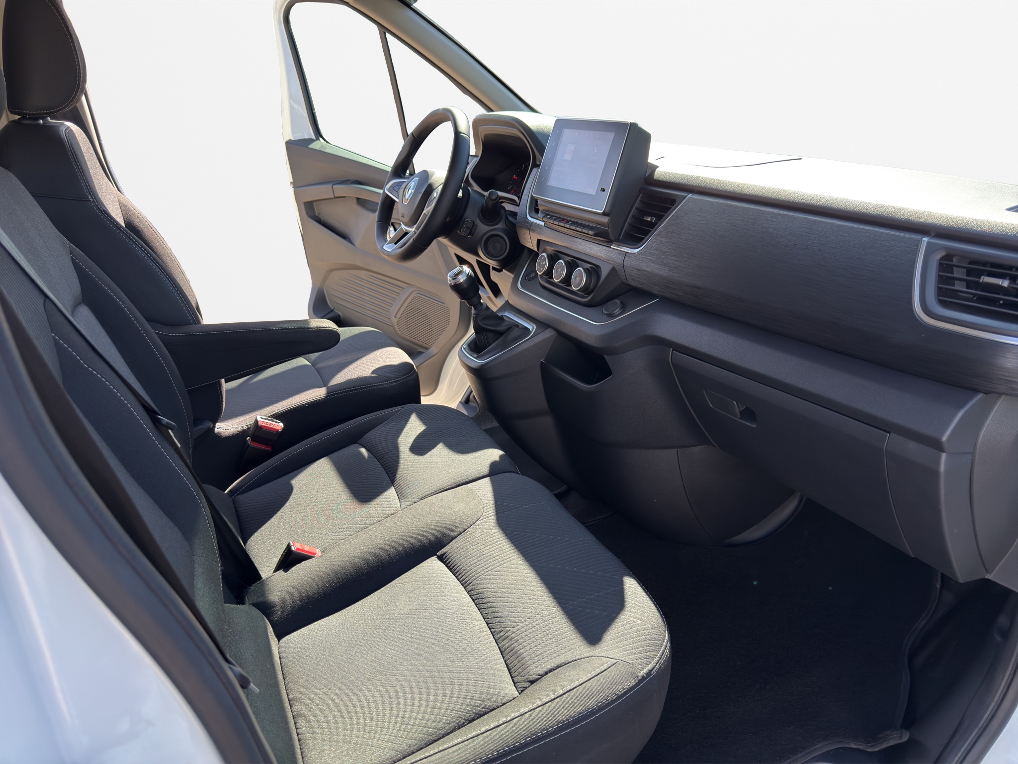 RENAULT TRAFIC 2.0 150 CV BLUEDCI INTENSE PASSO LUNGO 9 POSTI