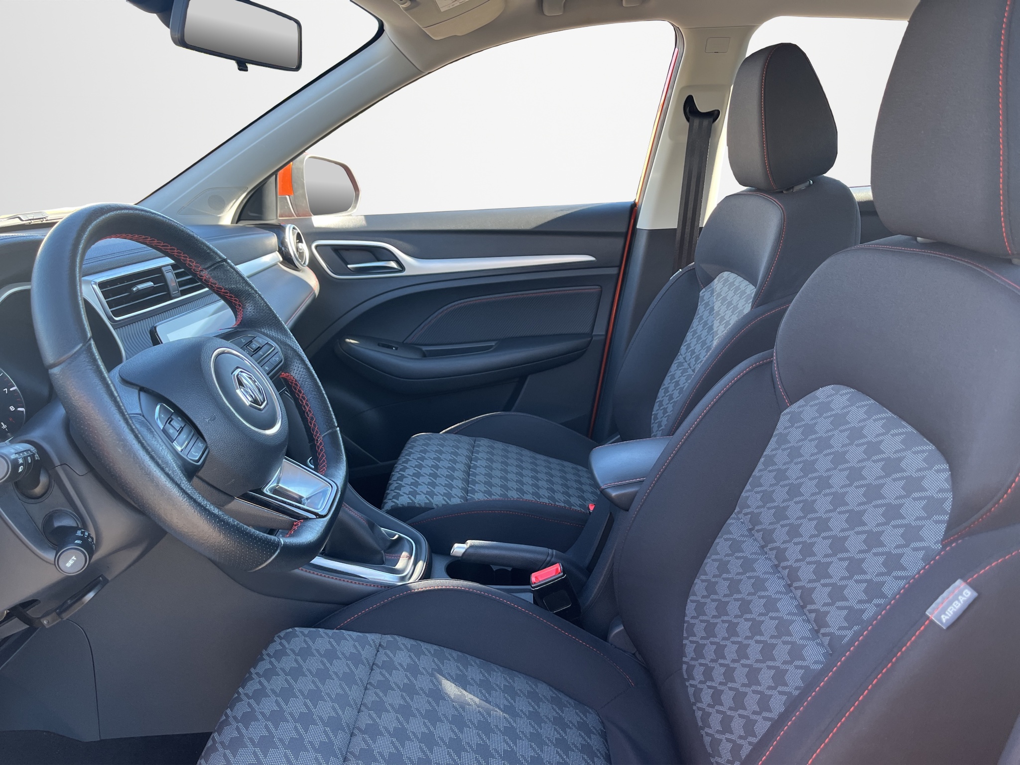 MG ZS 1.5 VTI-TECH LUXURY 106CV