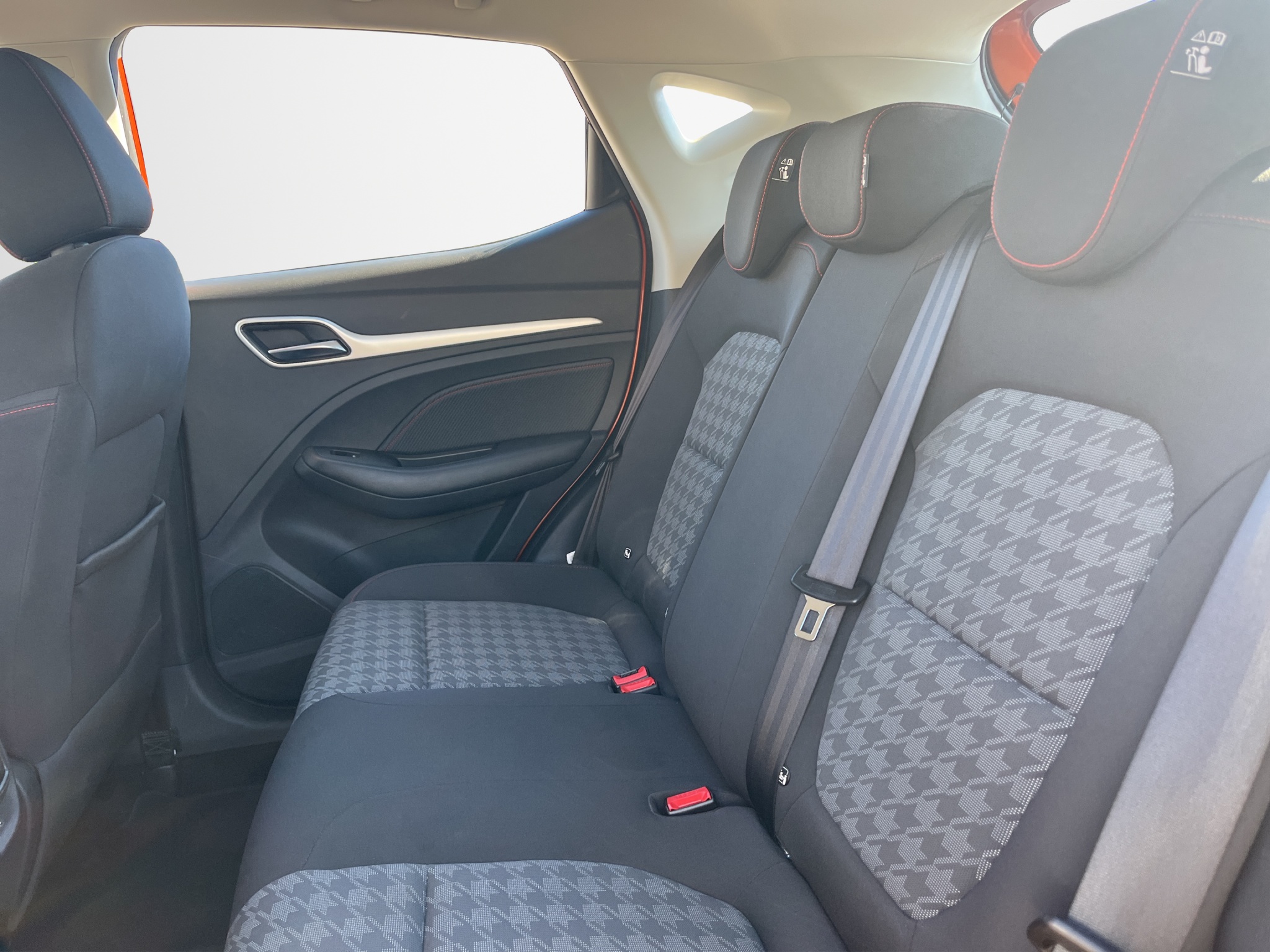 MG ZS 1.5 VTI-TECH LUXURY 106CV