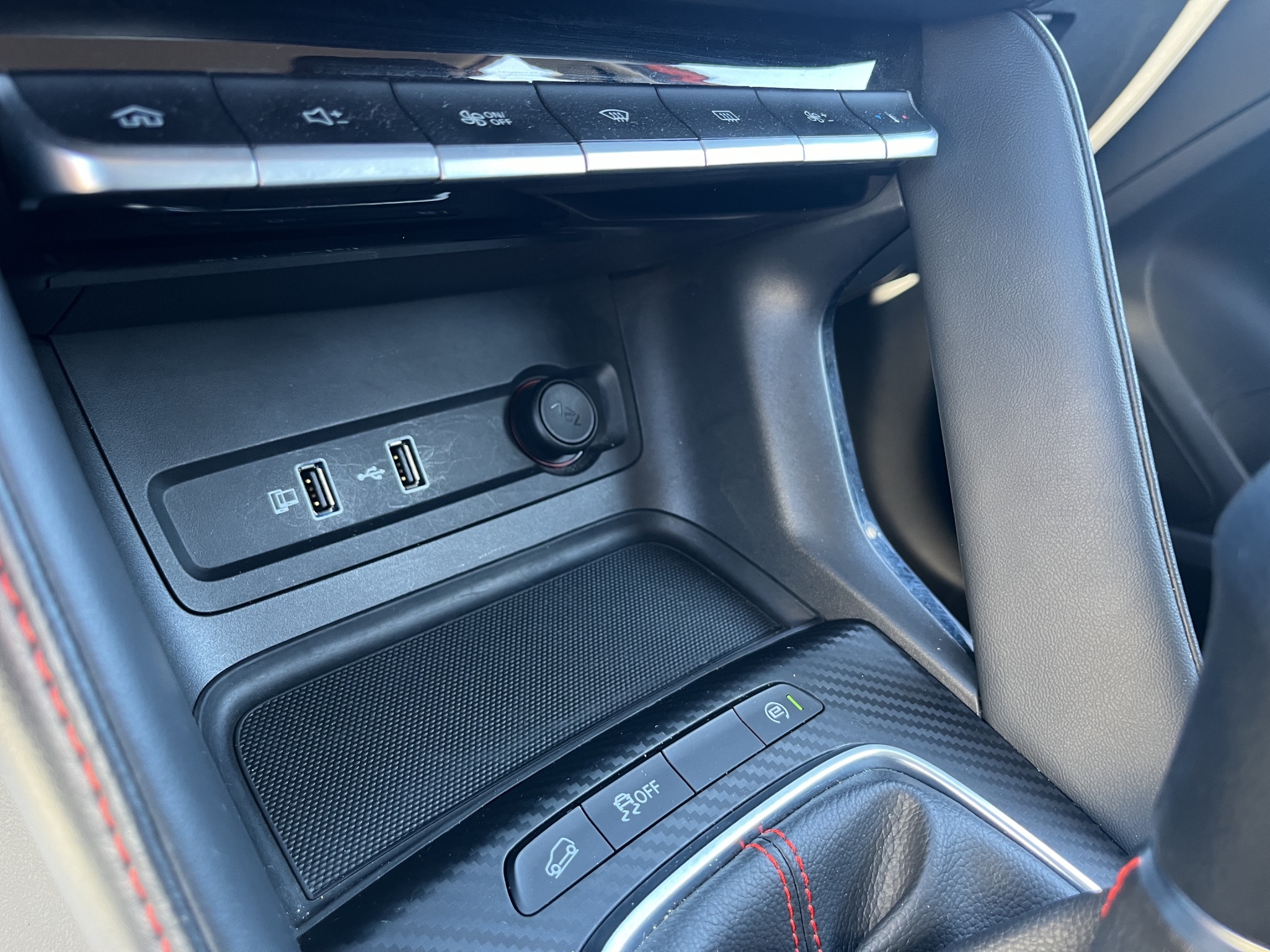 MG ZS 1.5 VTI-TECH LUXURY 106CV