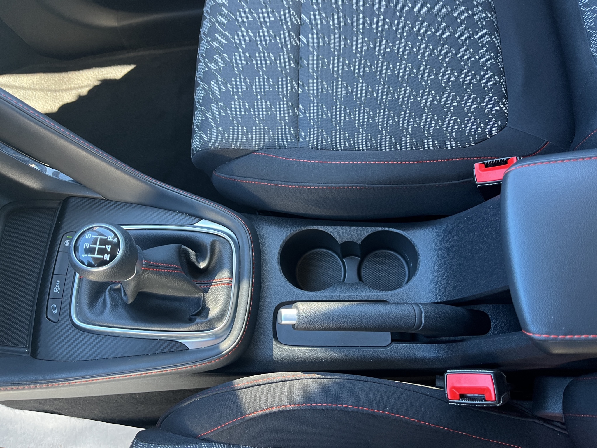 MG ZS 1.5 VTI-TECH LUXURY 106CV