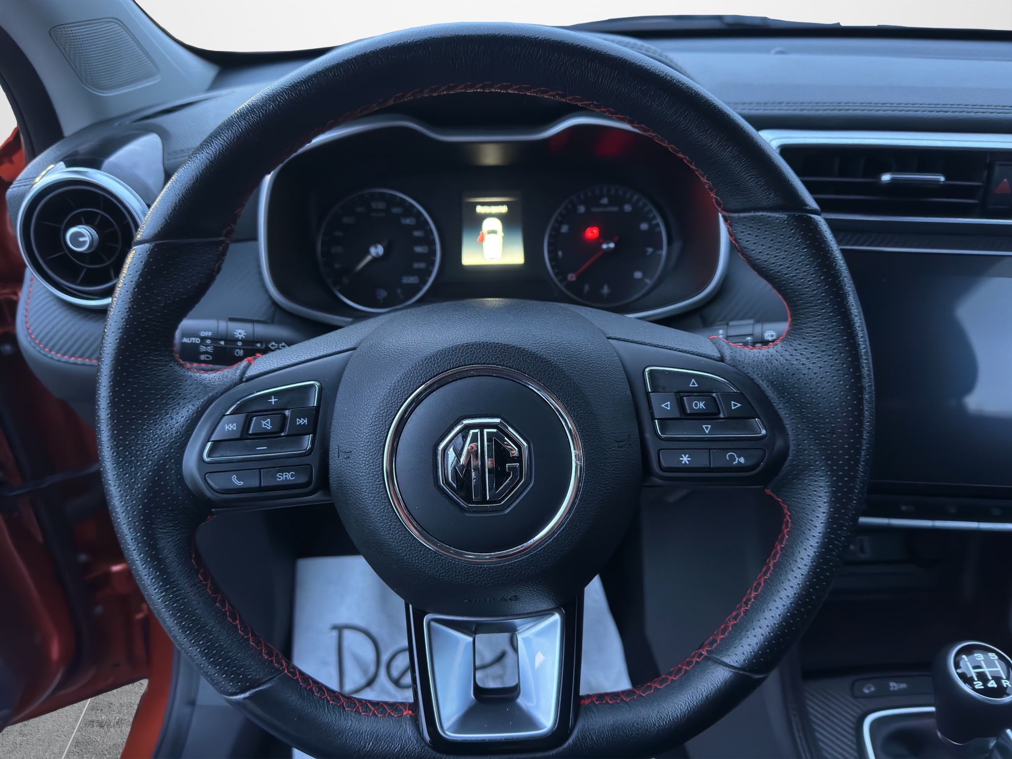 MG ZS 1.5 VTI-TECH LUXURY 106CV