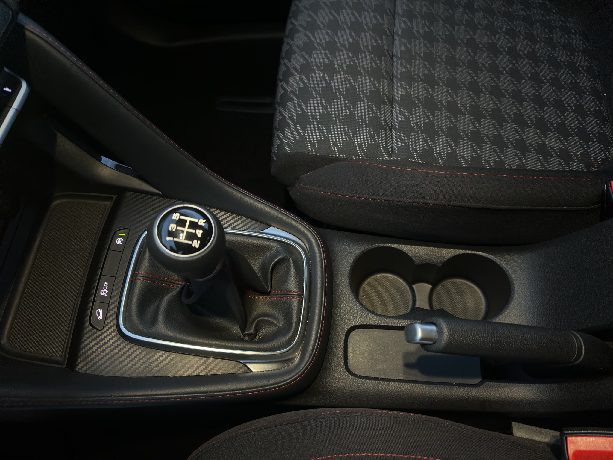 MG ZS 1.5 VTI-TECH LUXURY 106CV