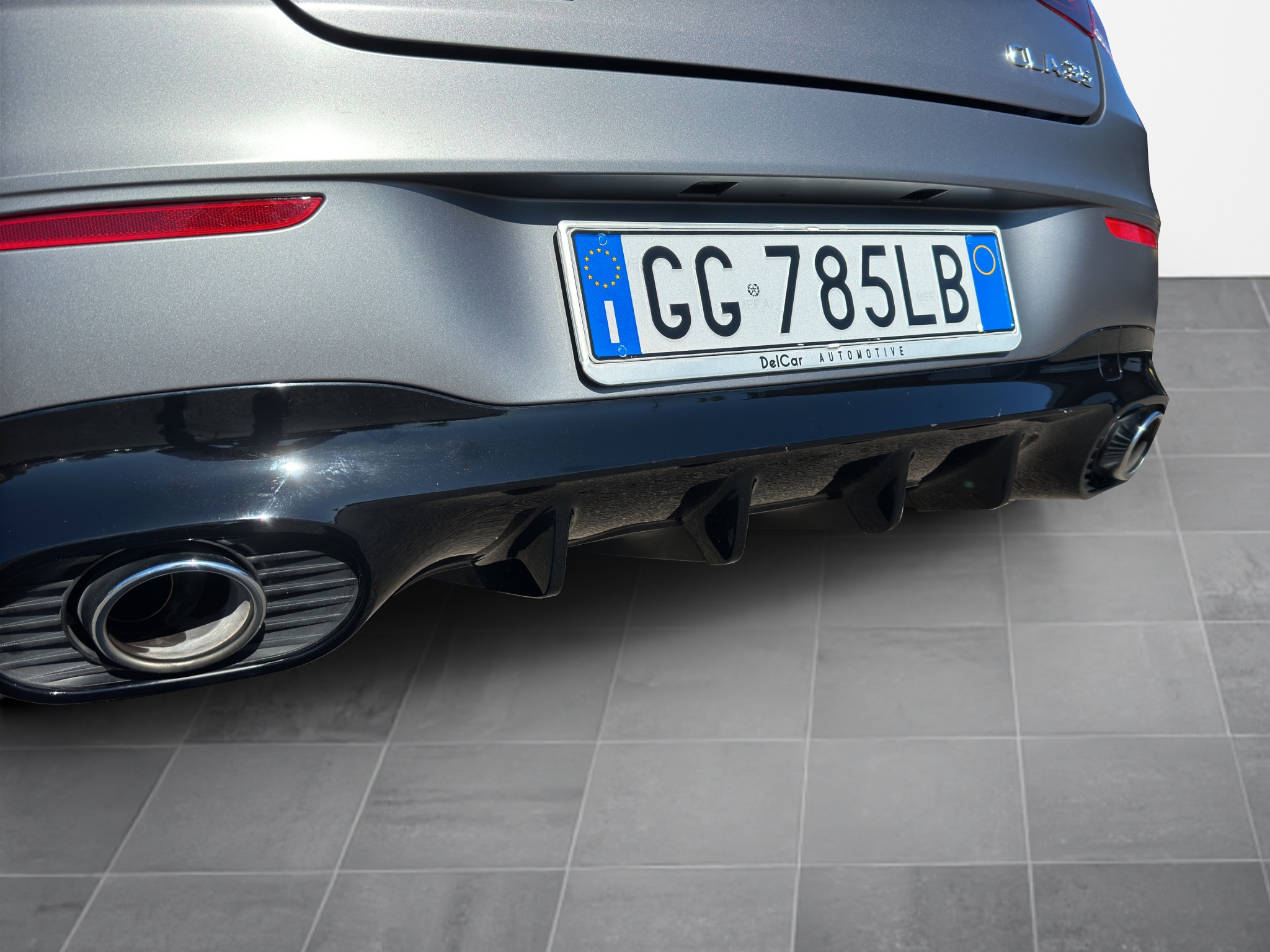 MERCEDES-BENZ CLA 35 AMG 4MATIC COUPE’ 2.0 TURBO 306 CV – 400 NM DI Coppia