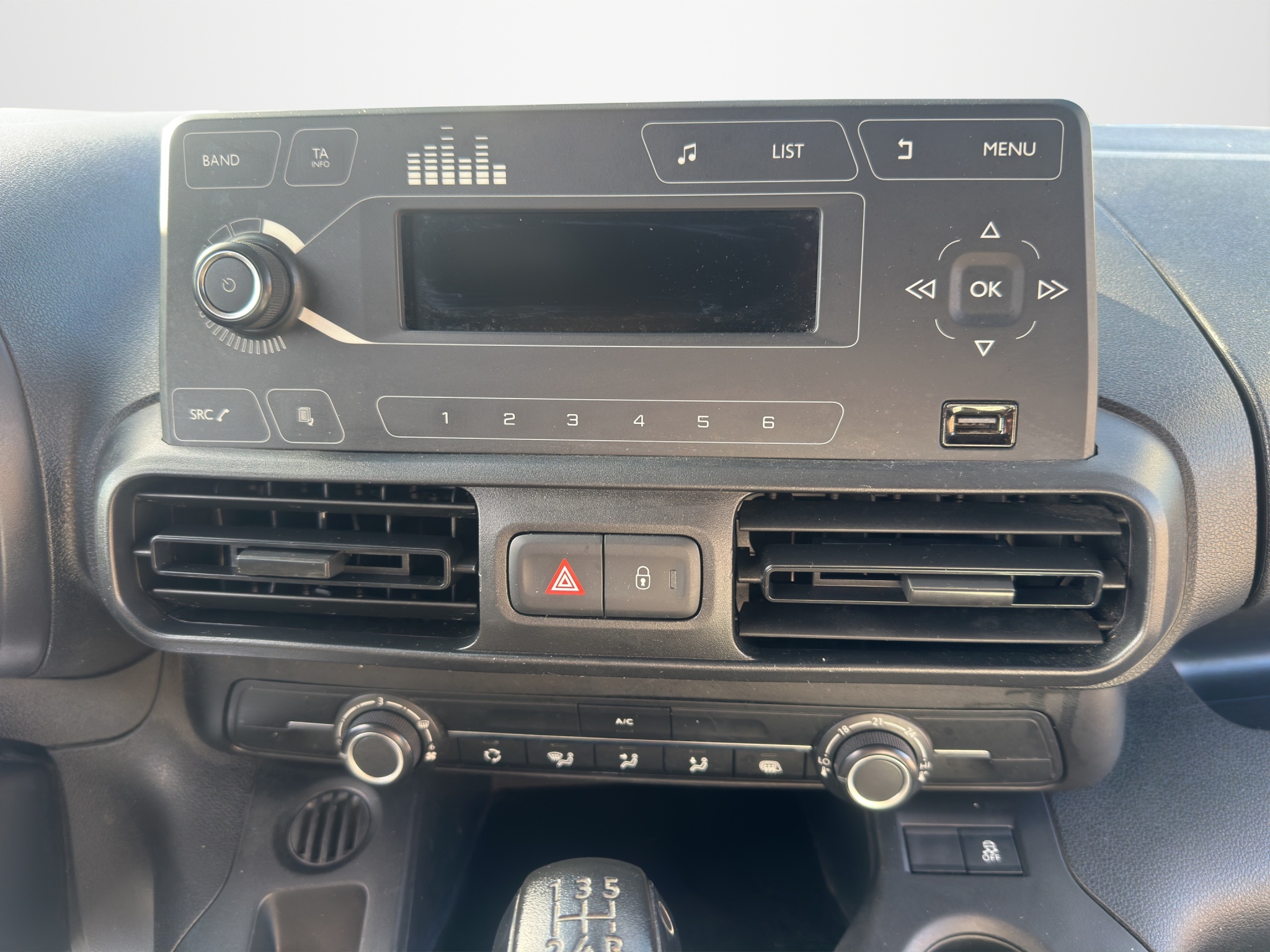 CITROEN BERLINGO 1.5 BLUEHDI 75 CV VAN MEDIO CLUB